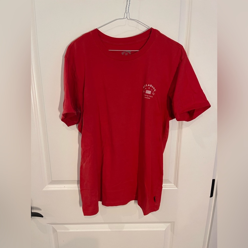 Billabong Mens T-shirt.